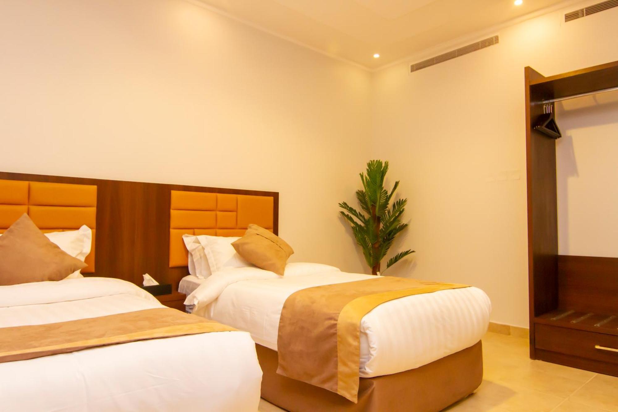 ال متعب سويتس المرسلات Aparthotel Рияд Екстериор снимка